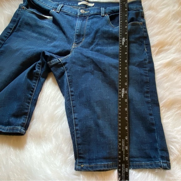 Levi’s Strauss‎ Shorts Women’s Size 32 Bermuda Jeans - Picture 6 of 16